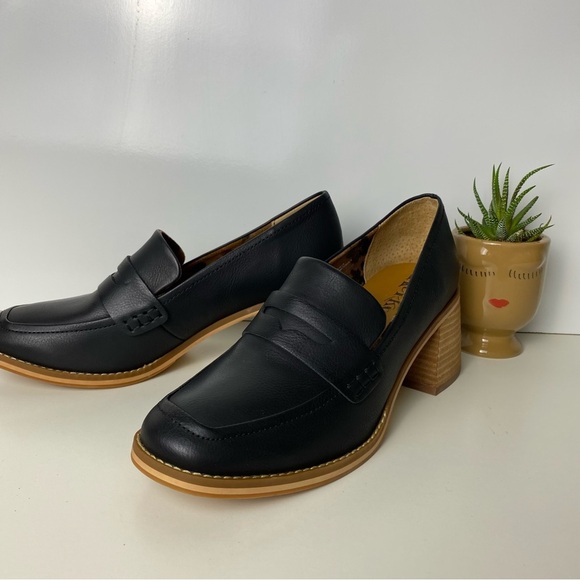 SALE New Korks Black Leather Loafers with Wooden Heel - Picture 3 of 8